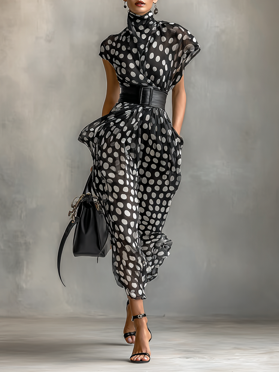 Maxi Jurk in Chiffon met Stippenprint en Hoge Hals
