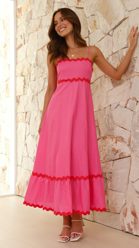 CLARA | LANG JURK DIE DE ZOMERSE VROUWELIJKHEID BEKLEMTOONT