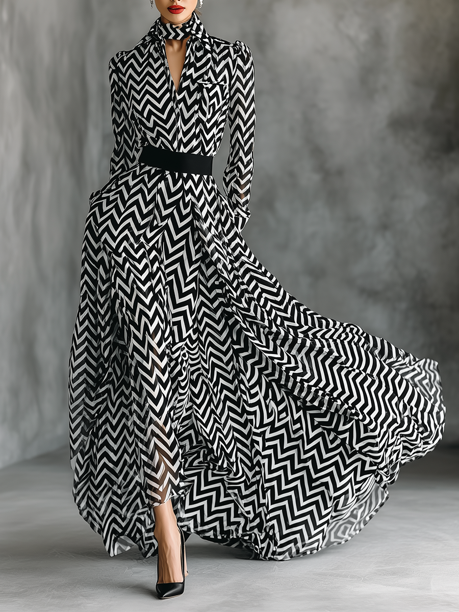 Maxi Jurk in Chiffon met Zwart-witte Strepen