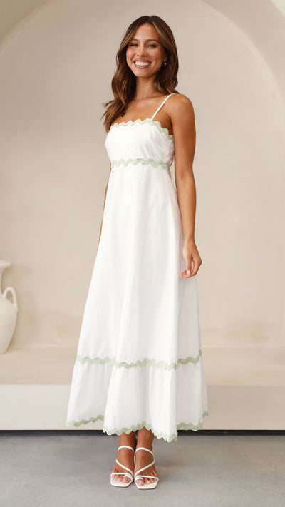 CLARA | LANG JURK DIE DE ZOMERSE VROUWELIJKHEID BEKLEMTOONT