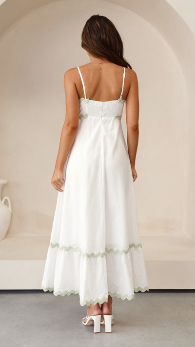 CLARA | LANG JURK DIE DE ZOMERSE VROUWELIJKHEID BEKLEMTOONT