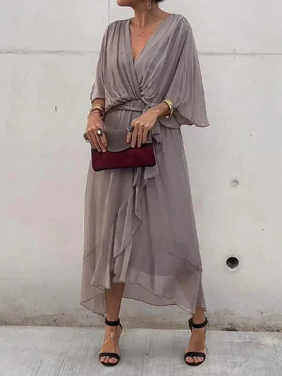 Anya® | Lichte jurk met V-hals